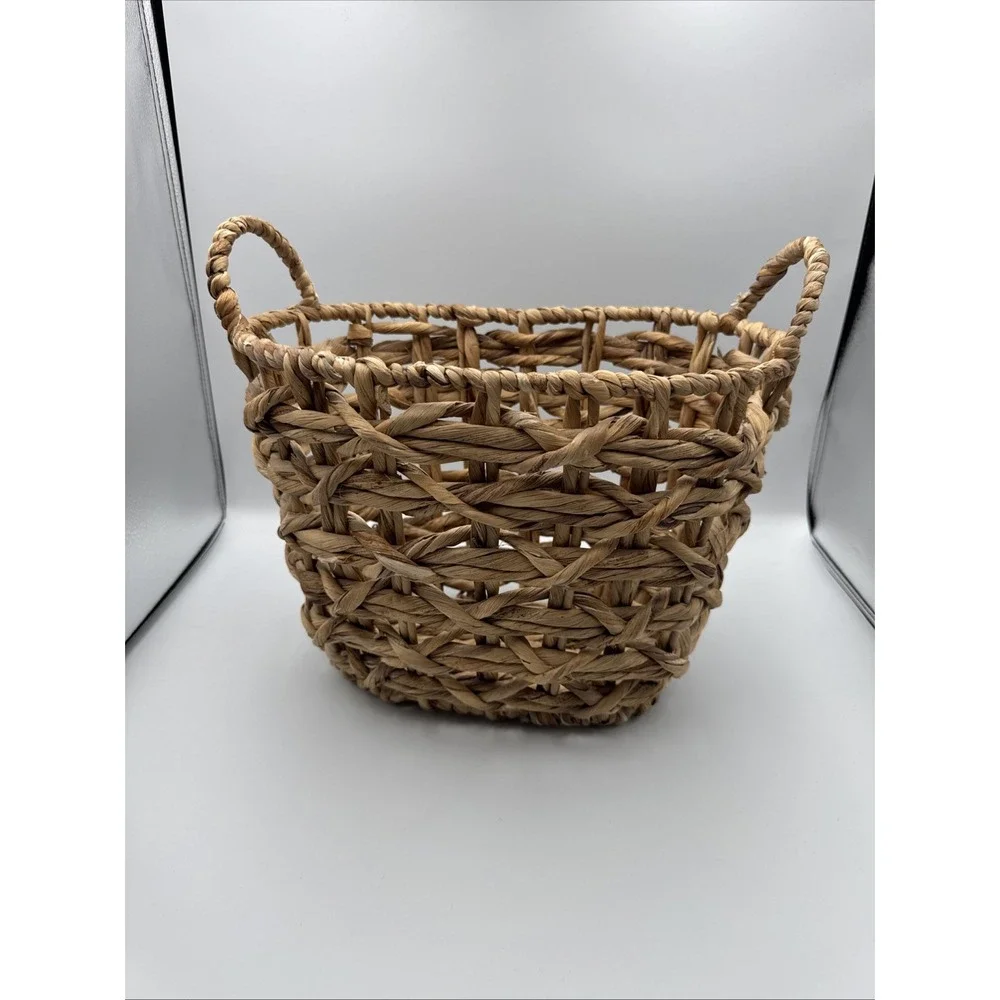 VTG Woven Storage Basket Home Decor Small Tan Oval Cottage Core